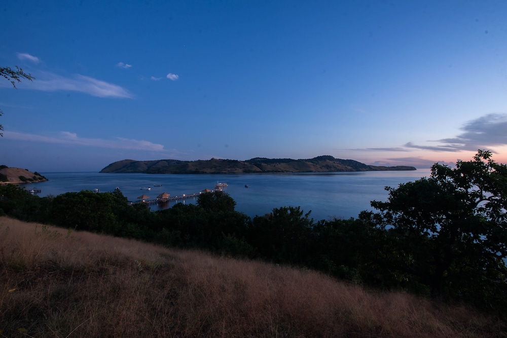 The Seraya Resort Komodo 35/45