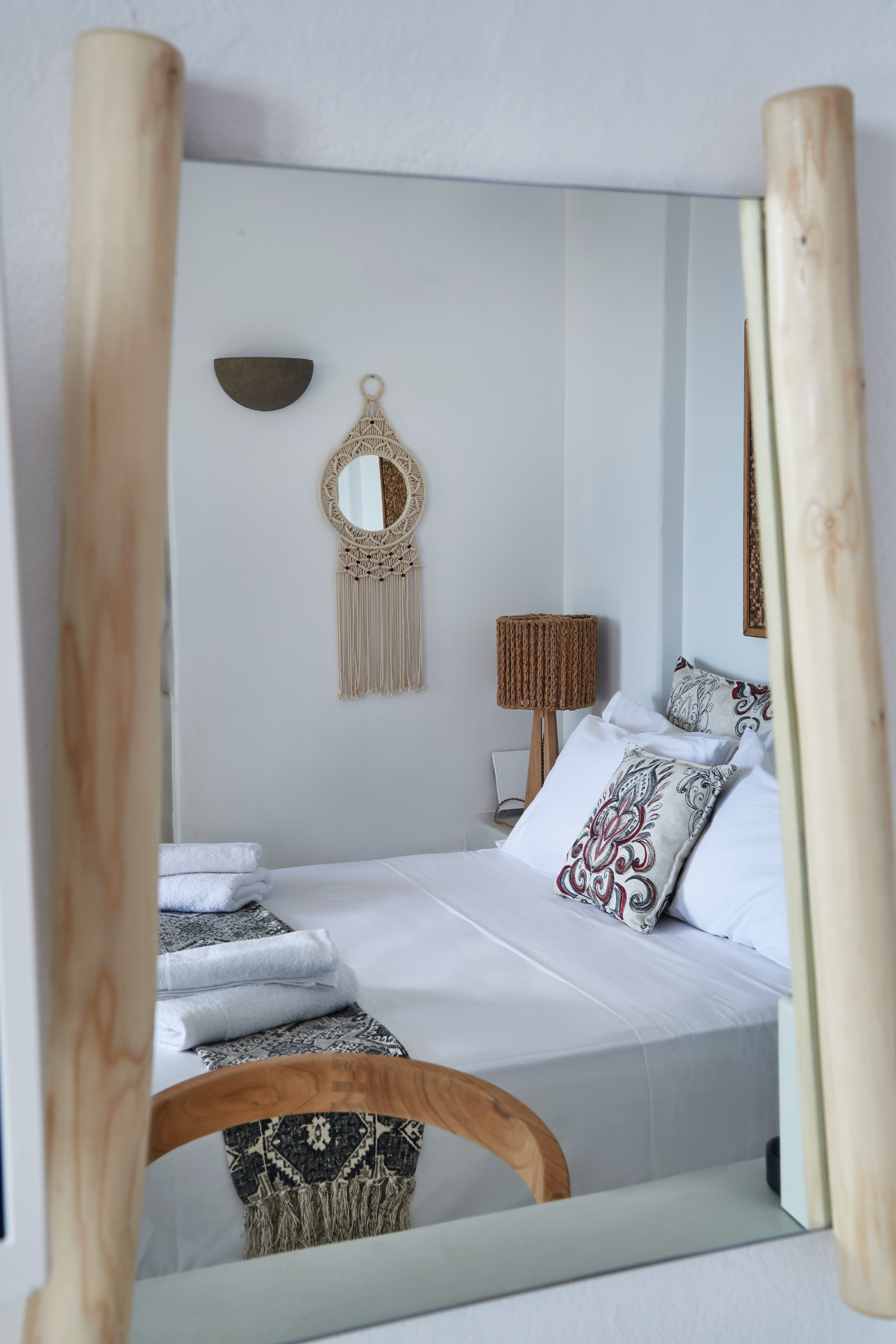 Cave, Double Bed, Sea View, Outdoor Jetted Tub، Mythic Paros 3/3