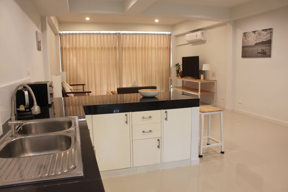 Isara Khao Lak 40/50