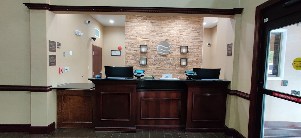 Comfort Inn & Suites Midway - Tallahassee West 7/38