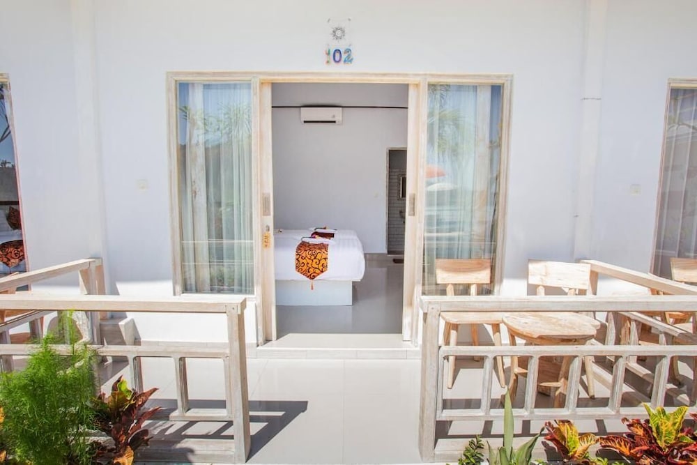 Rumah Marta Ceningan Island 23/50