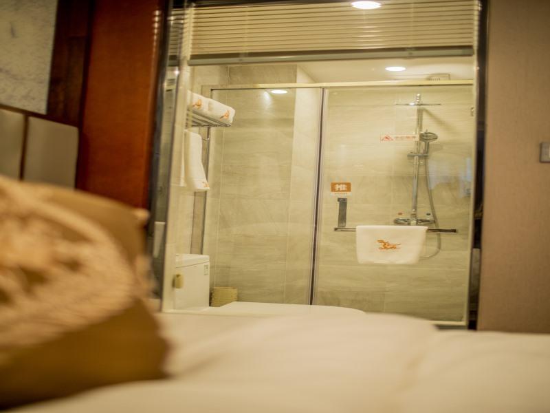 GreenTree Eastern Linyi Linshu Aegean Hotel 45/47
