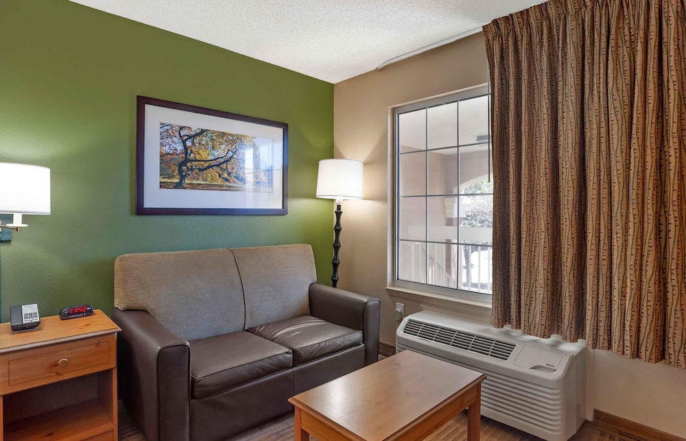 Extended Stay America San Diego - Sorrento Mesa 40/59