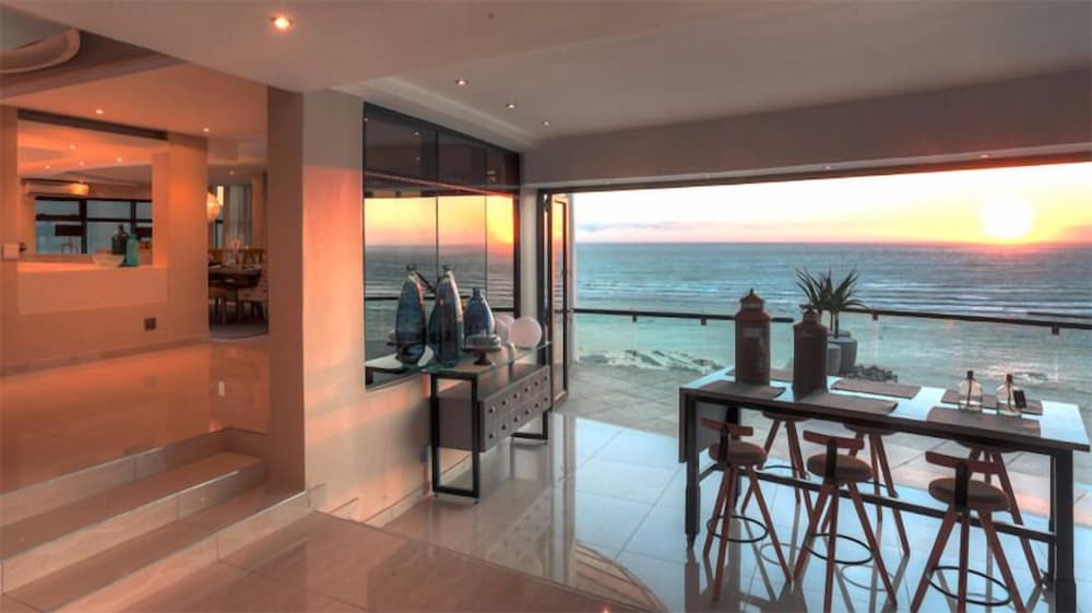 Ocean View Penthouse 24/41