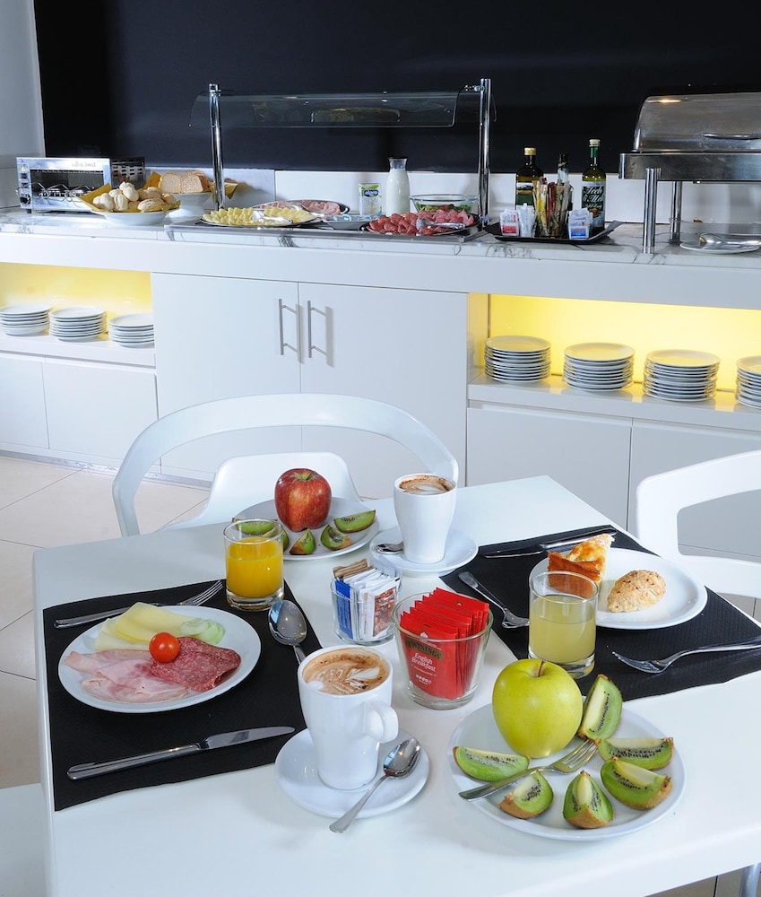 iH Hotels Milano Watt 13 66/76