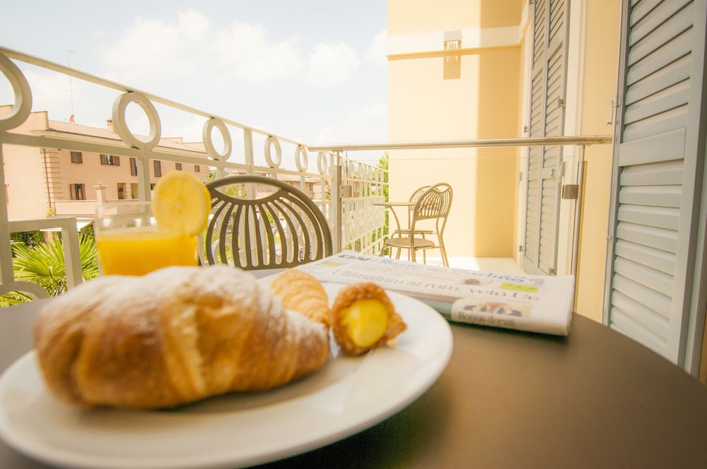 Hotel Villa Maranello 13/27