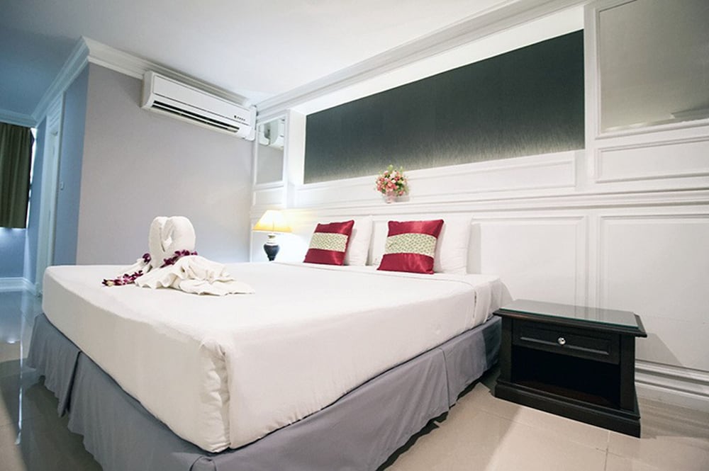 Convenient Park Hotel 30/45