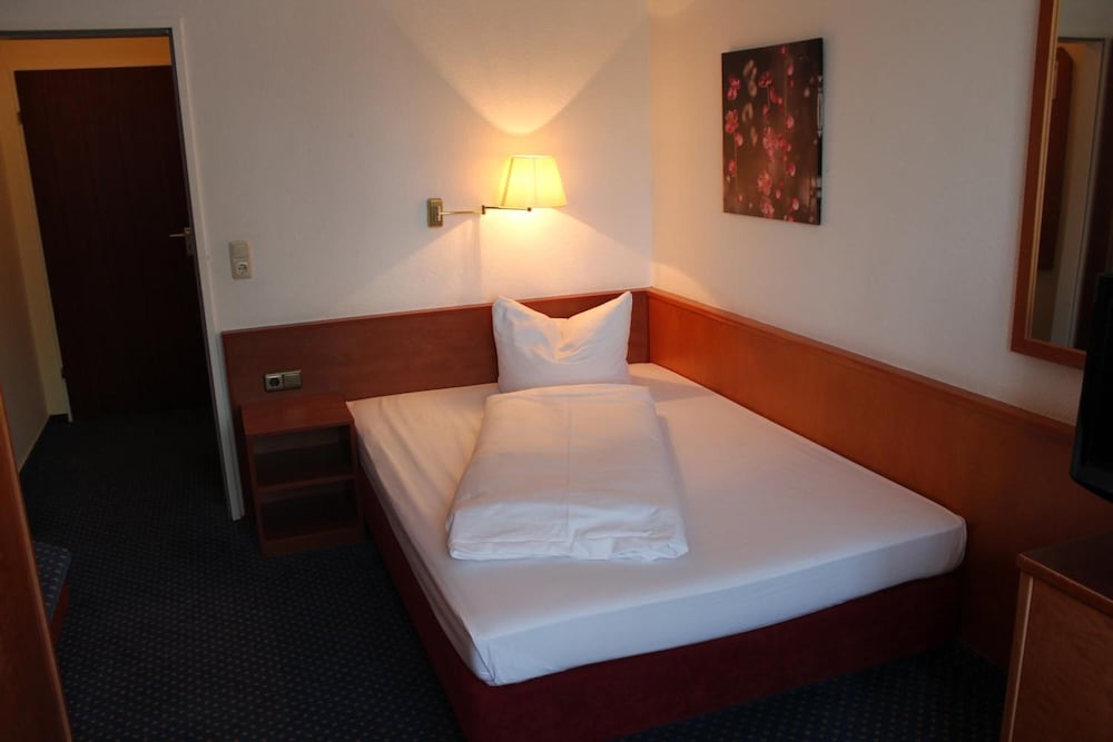 Seegarten Hotel 8/40