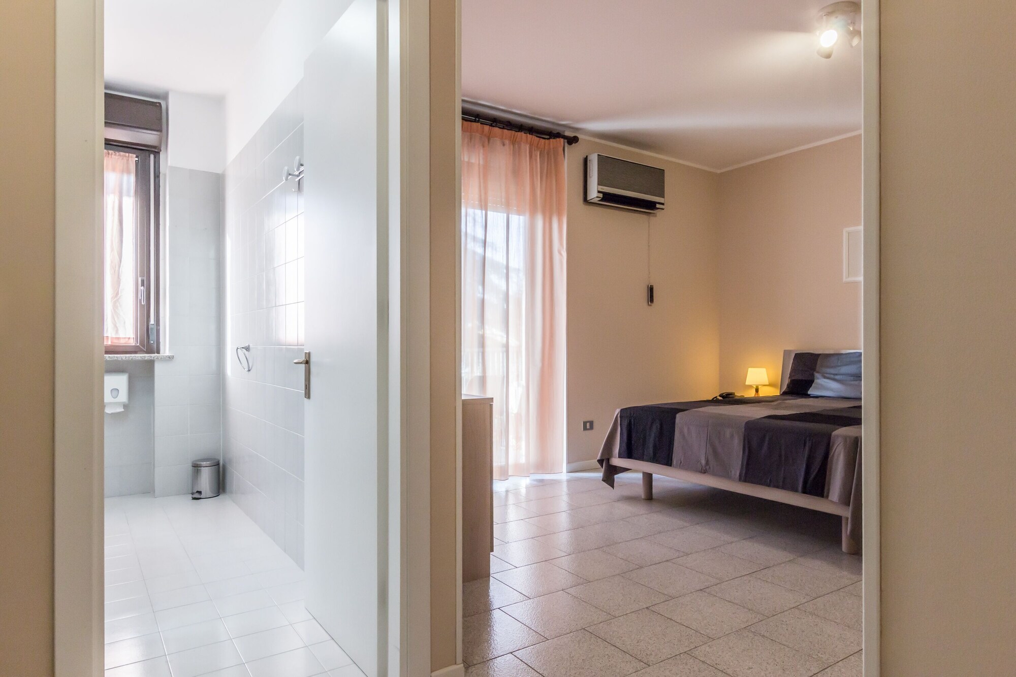 Family, 1 Queen and 1 Single Bed, Balcony, Aqua Maris 2/2