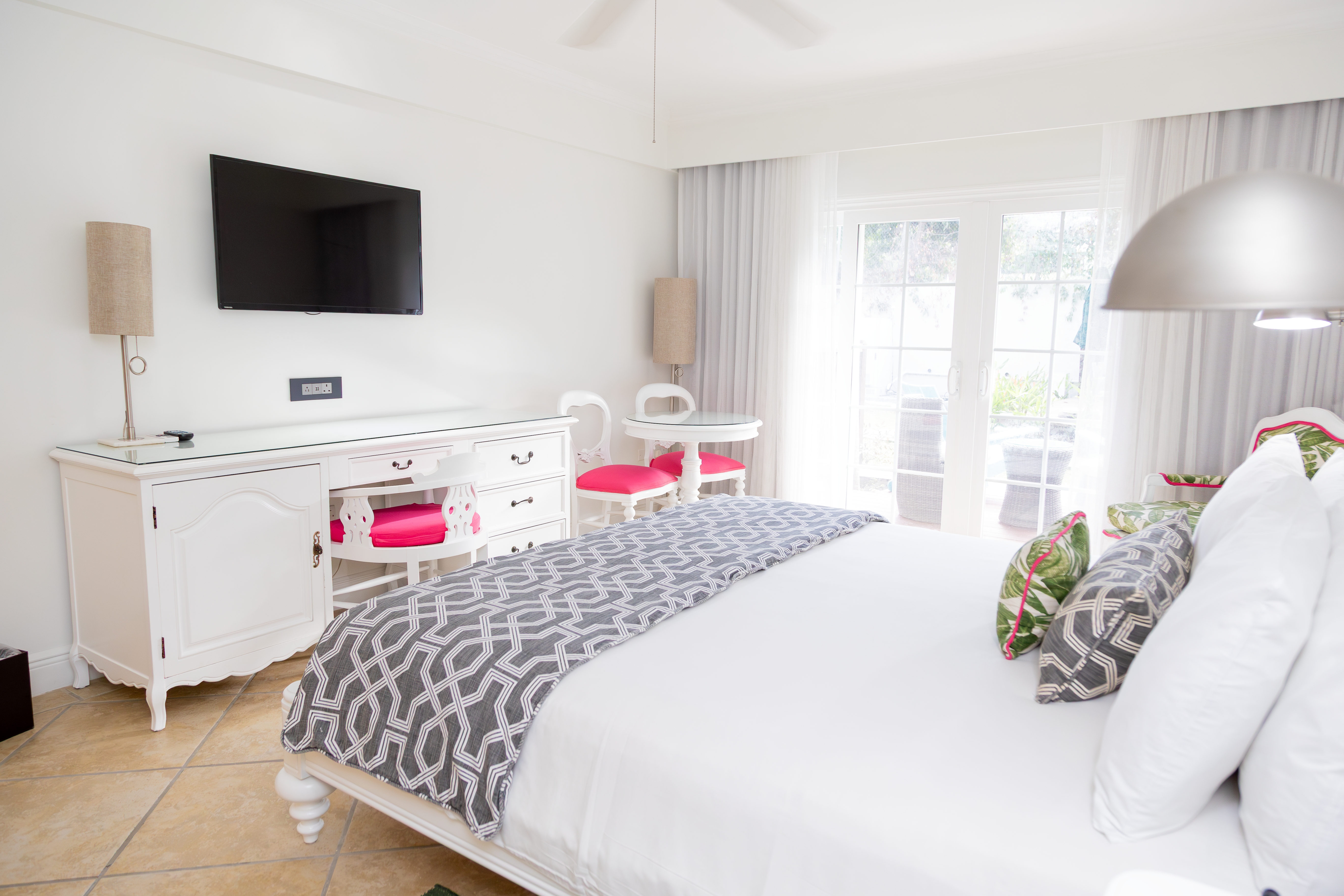 Room, Double Bed, Garden View, Coco Palm 7/10