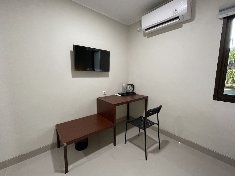 Liberta Home Seririt Bali 12/18