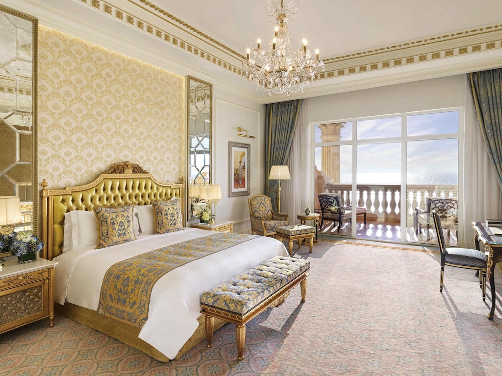 Raffles The Palm Dubai 12/47