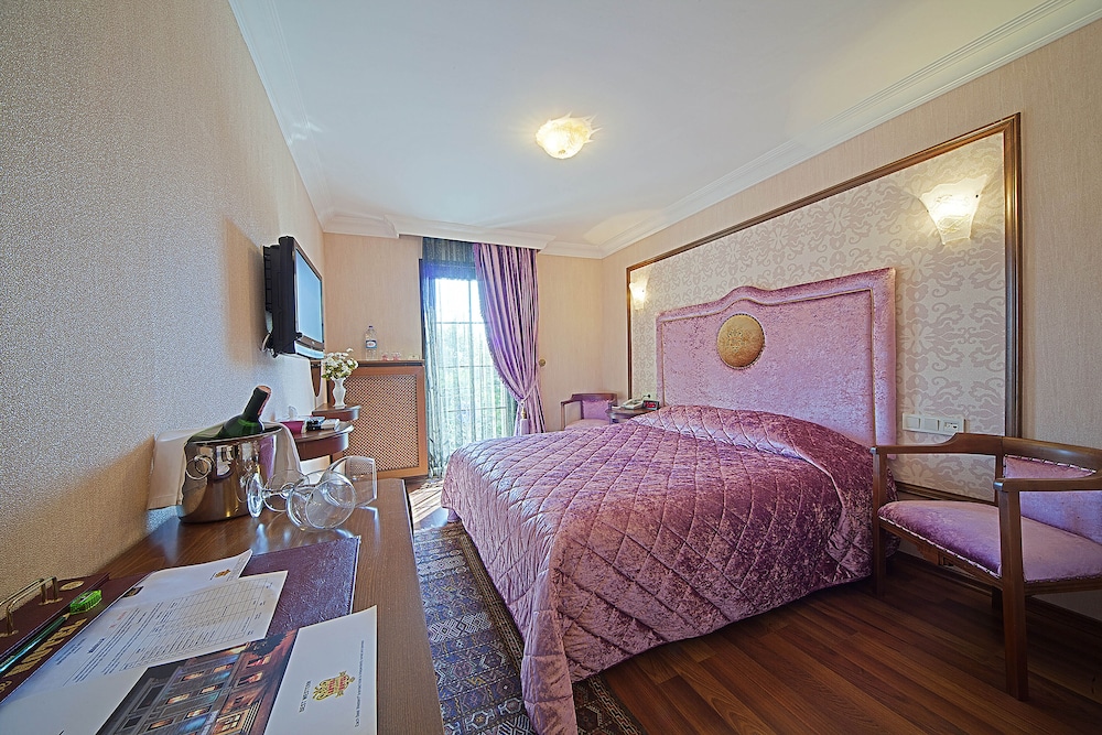 STANDARD, DOUBLE BED