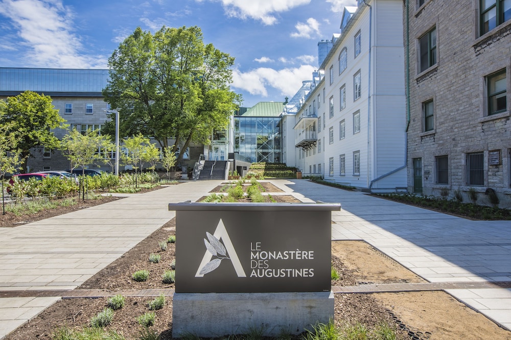 Le Monastere Des Augustines 57/57