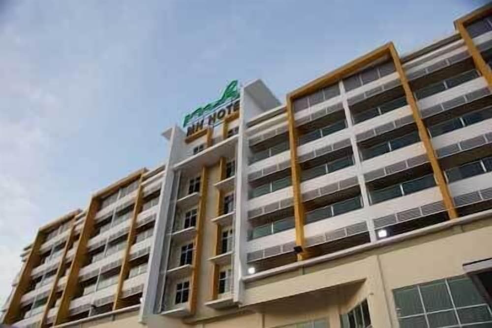 MH Sentral @ Sungai Siput Hotel 2/23
