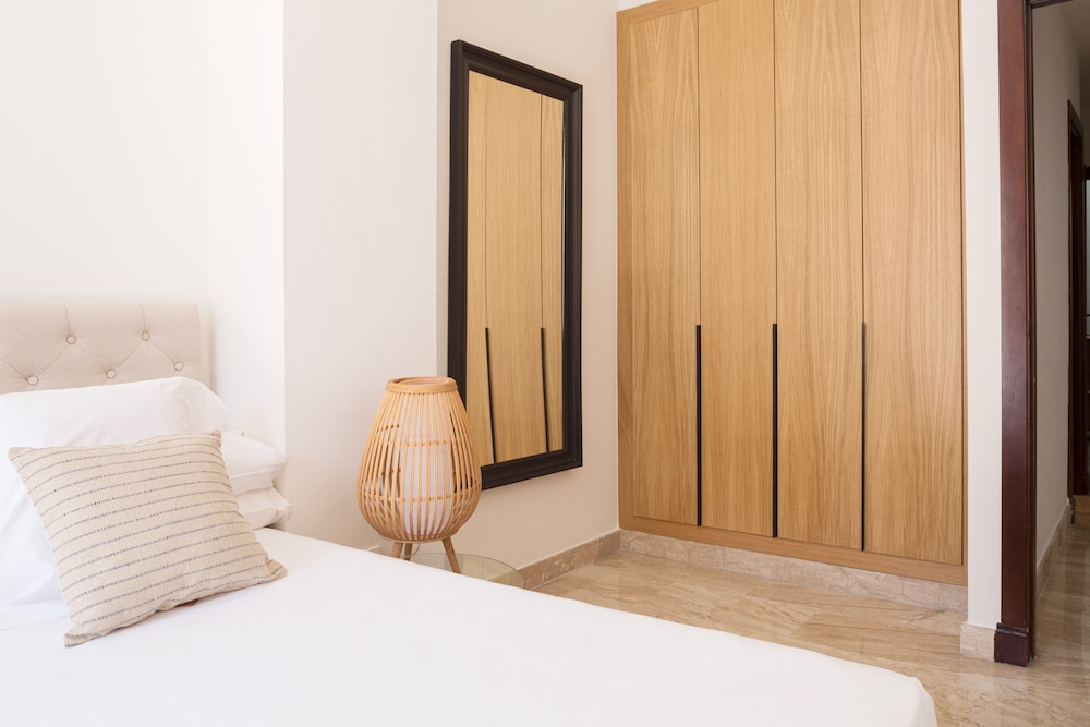 Apartamentos Puerta Catedral Sevilla 12/58