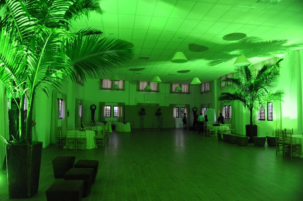 HOTEL OMA ZITA 30/32
