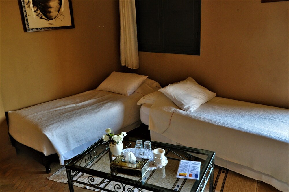 FAMILY, QUADRUPLE, MULTIPLE BEDS, POOL VIEW, PRIVATE BATHROOM