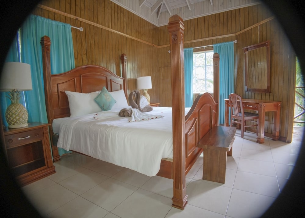 Bay View Villas 12/50