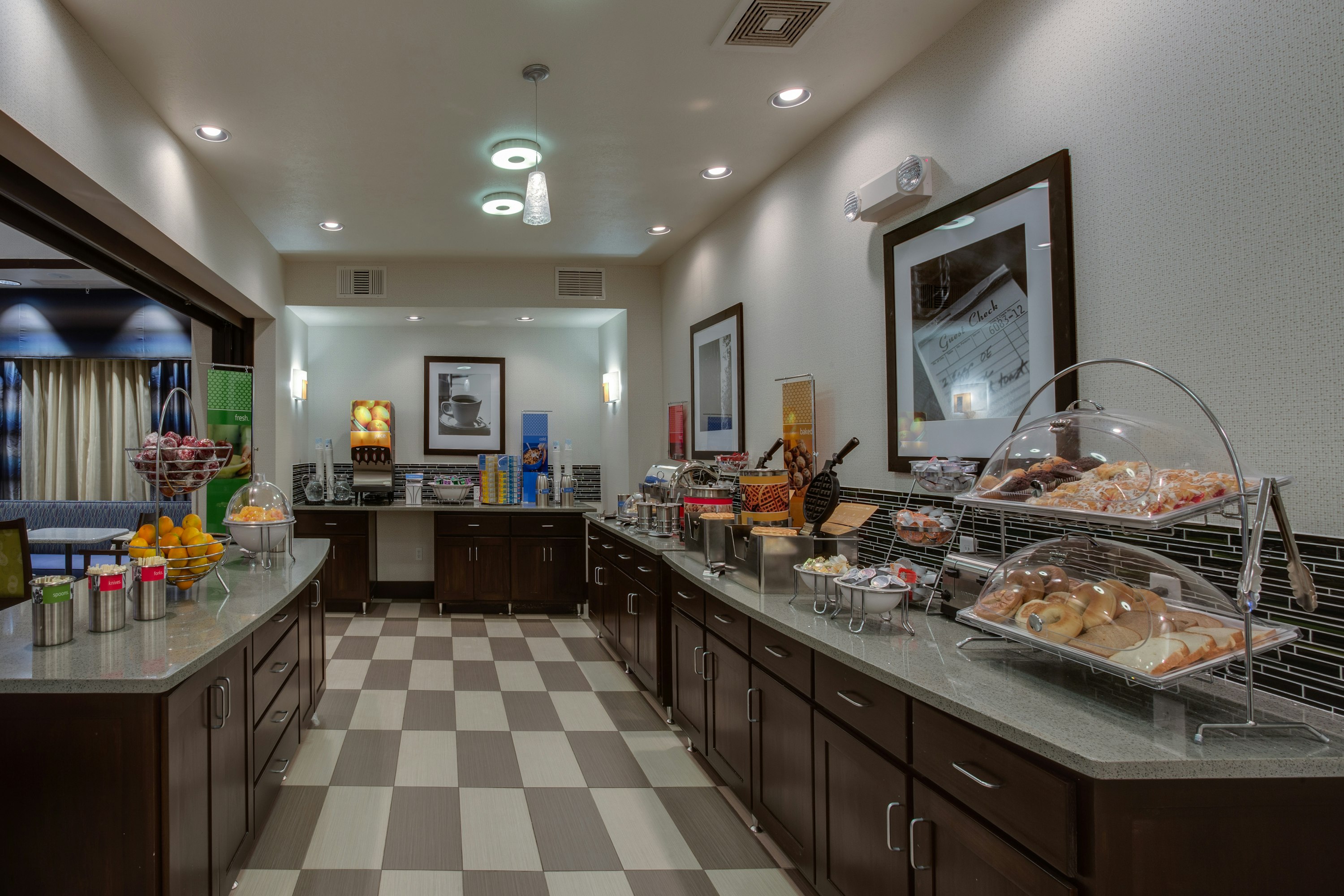 Hampton Inn & Suites Elyria Oh 7/30