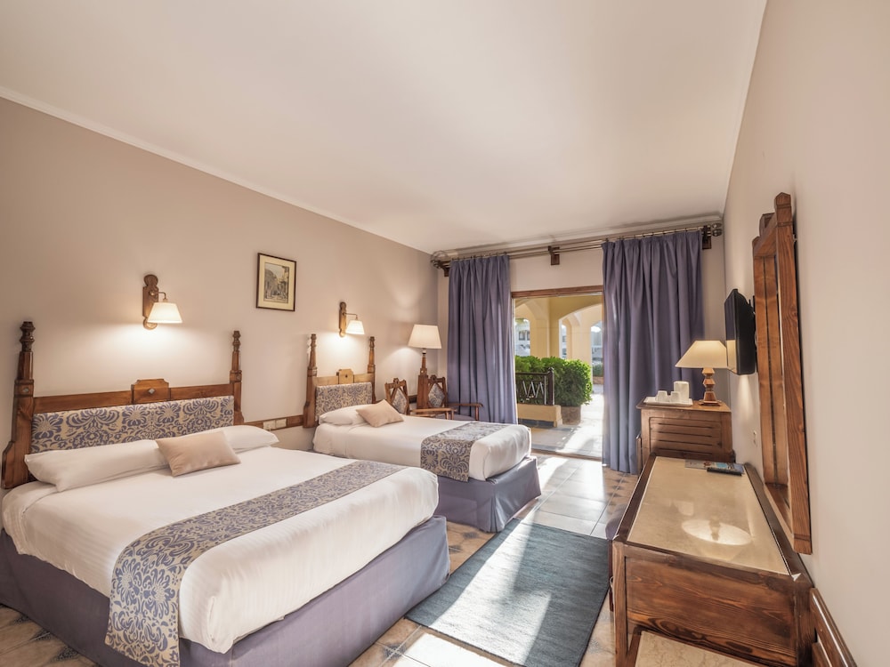 PREMIUM, SEA VIEW