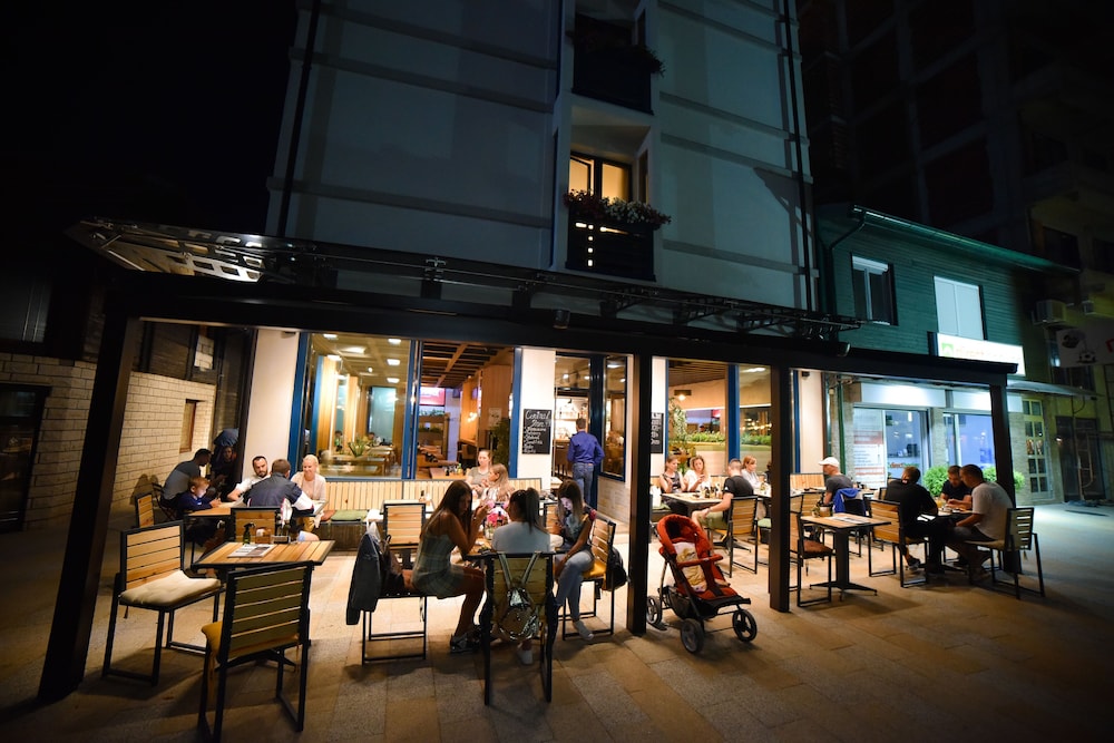 Central Inn Zlatibor 40/50