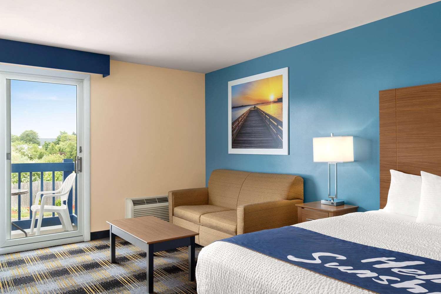 Days Inn by Wyndham Middletown/Newport Area 10/40