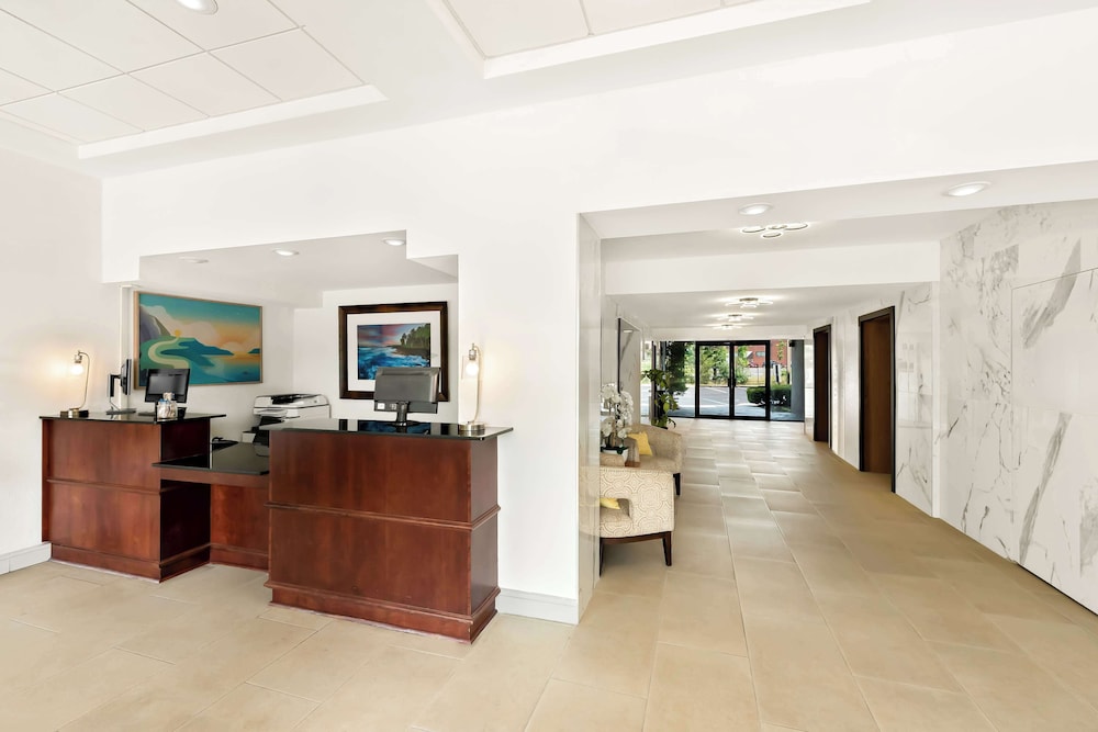 Sonesta Essential Atlantic City West 23/78