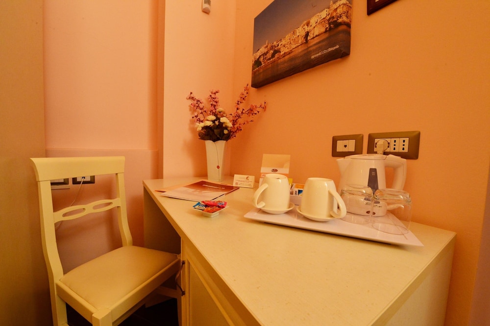 Relais Parallelo 41 28/38