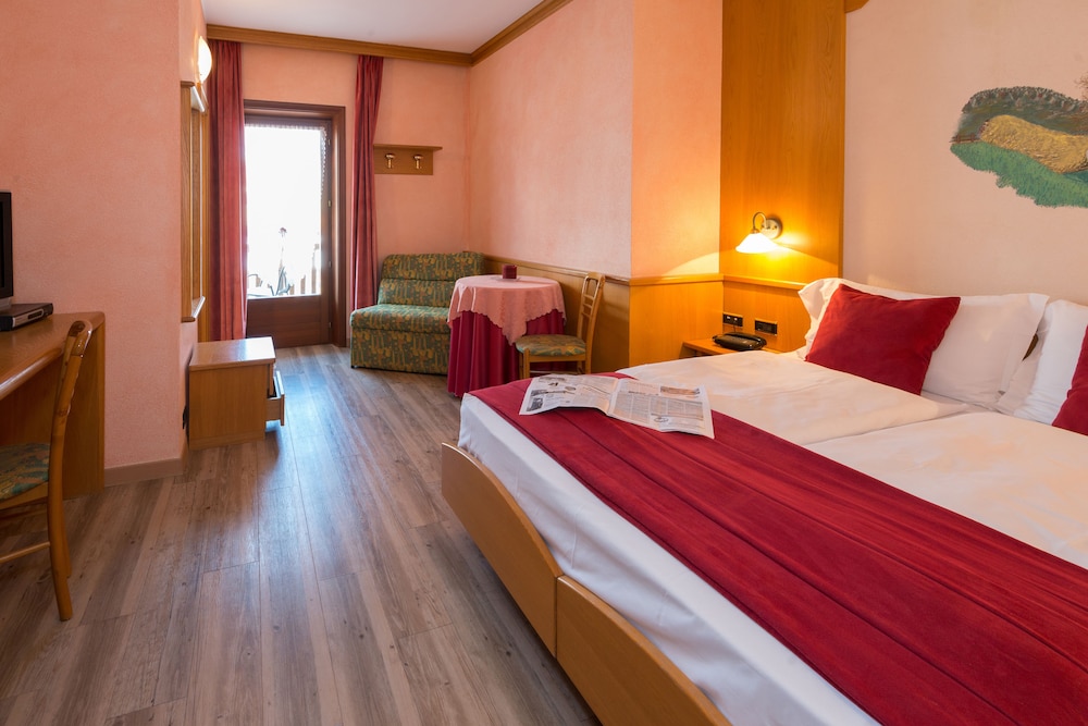 Francesin Hotel 17/79