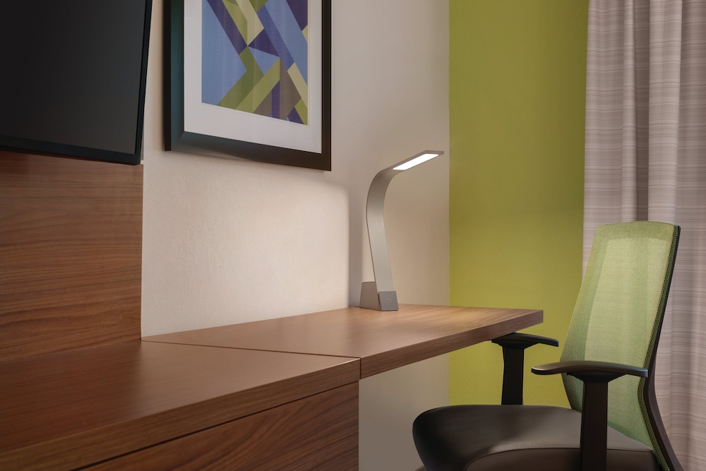 Holiday Inn Express Hotel Suites Lavonia 53/57