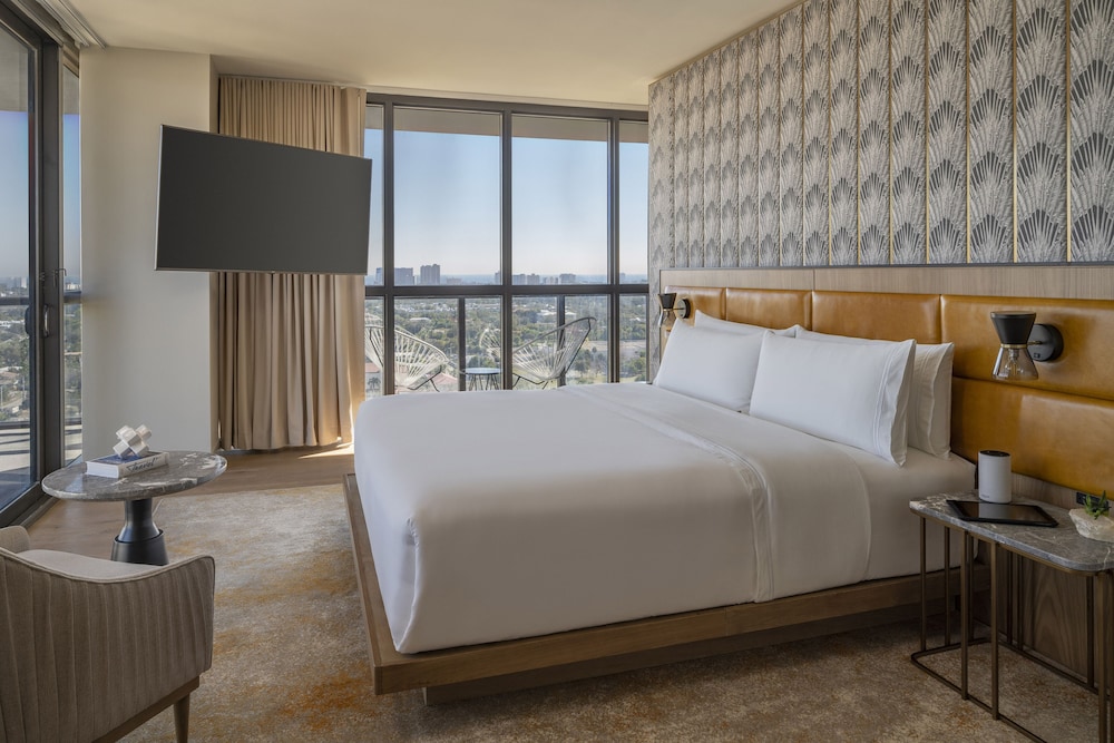 Tribute Portfolio Hotel the Dalmar Fort Lauderdale 8/44