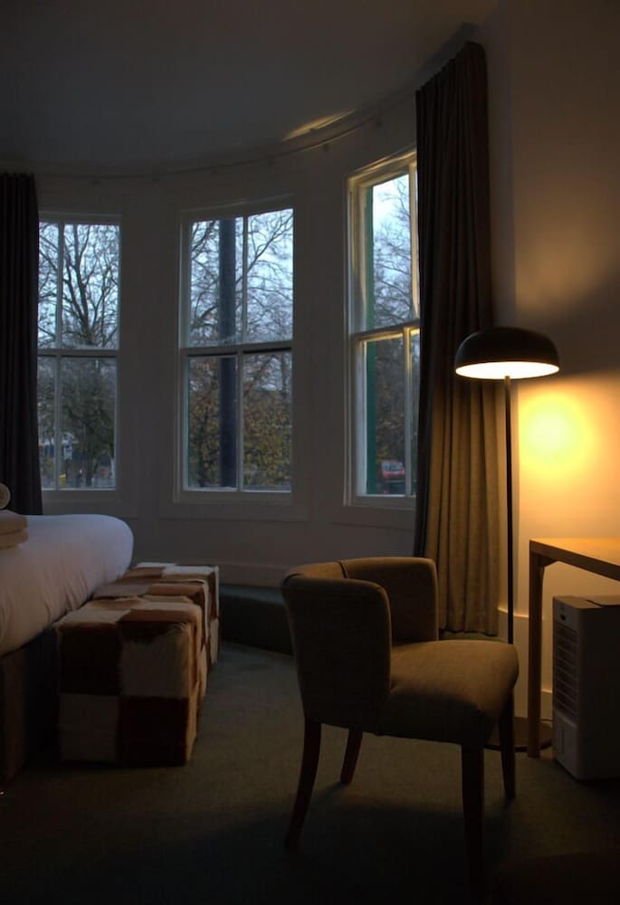 The Wellington Hotel Birmingham - Budget Hotel Near O2 Academy 23/26