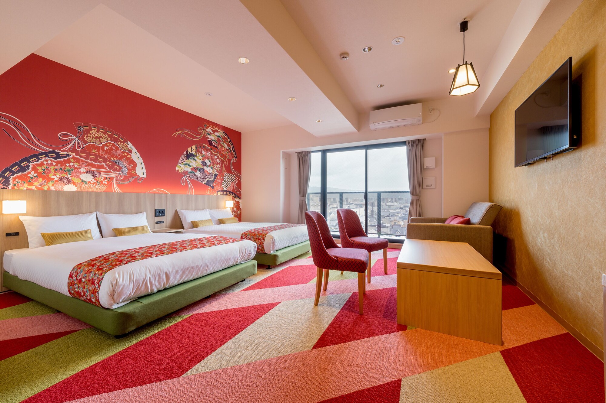 2 DOUBLE BEDS, SOFA