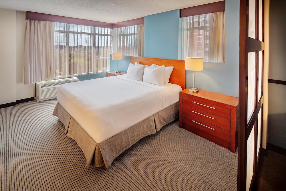 Hyatt Place Madison Downtown 19/62