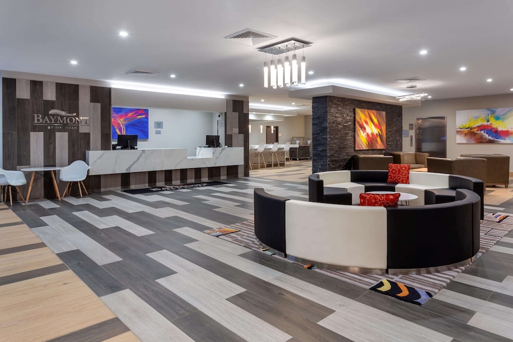Baymont Inn and Suites by Wyndham Madison 53/64