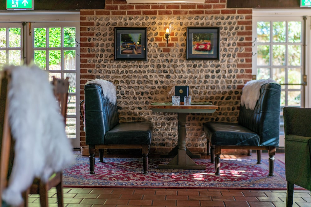 The Royal Oak Inn 36/50