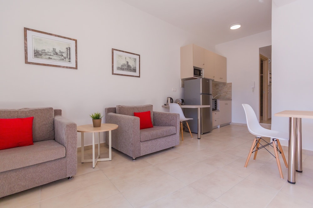 The Perfect Spot Luxury Apartments 23/29