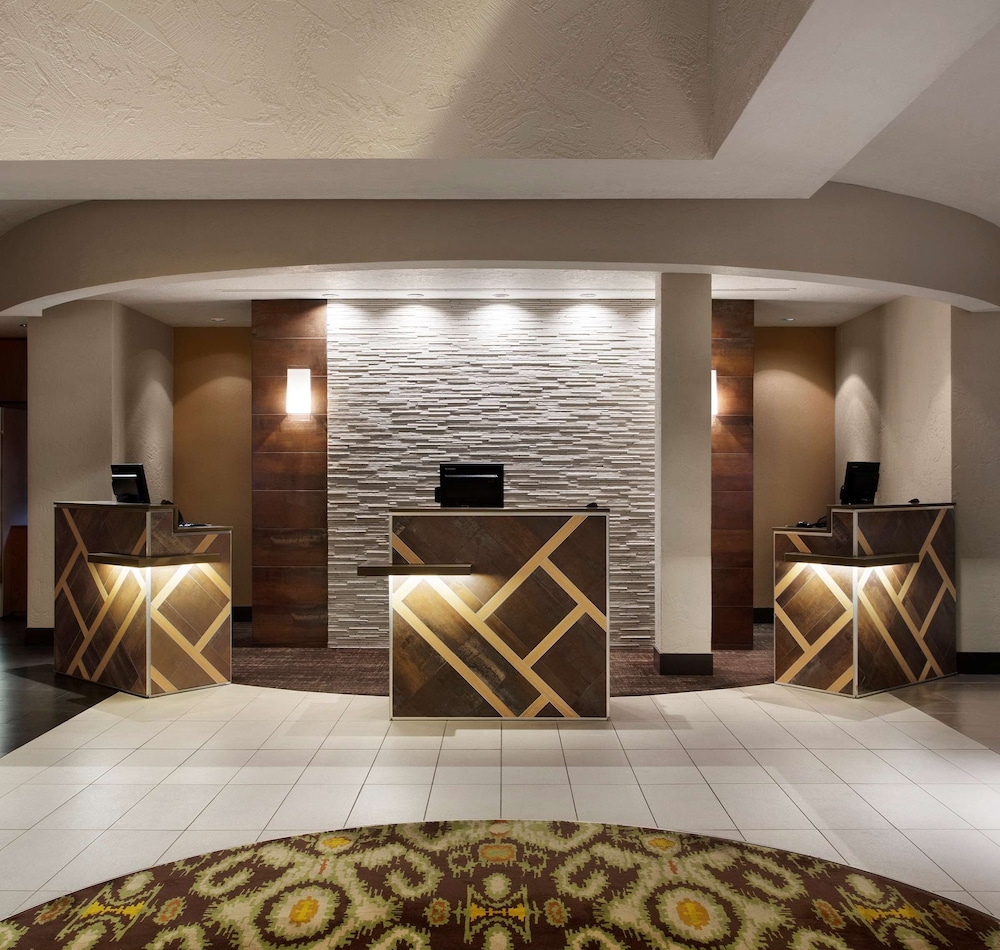 Embassy Suites by Hilton Phoenix Tempe 13/56