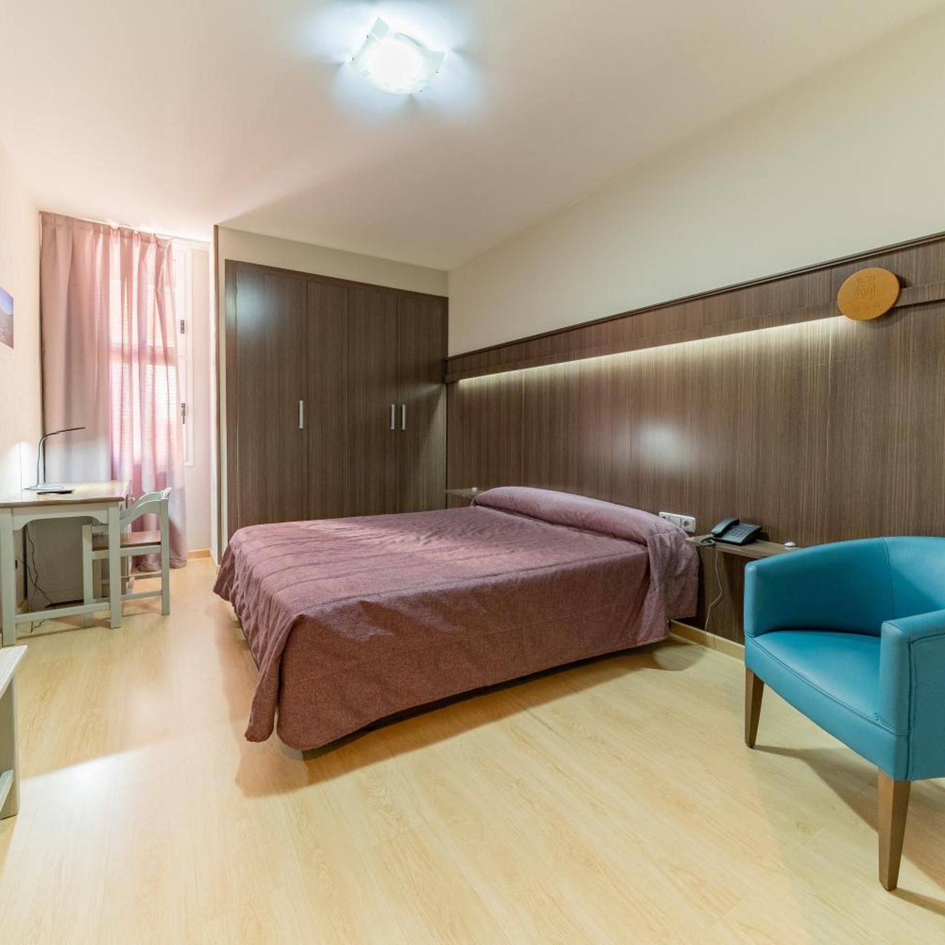 HOTEL MONREAL 10/50