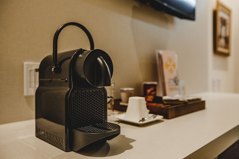 Golden Lis Hotel Boutique 36/76