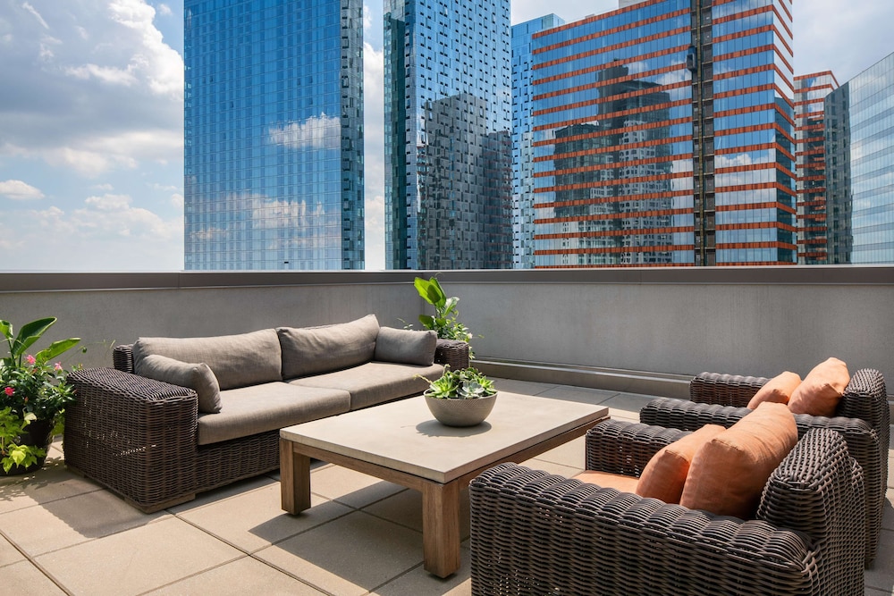 Hilton Garden Inn Long Island City New York 38/62