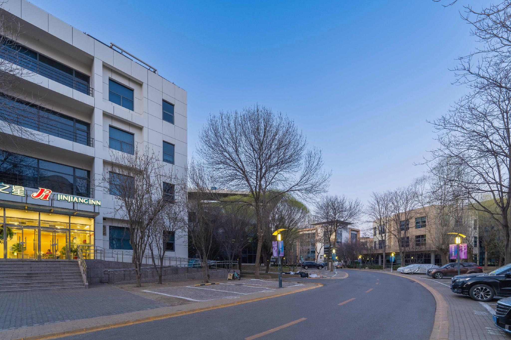 Jinjiang Inn Beijing Yizhuang Economic & Technical 41/46