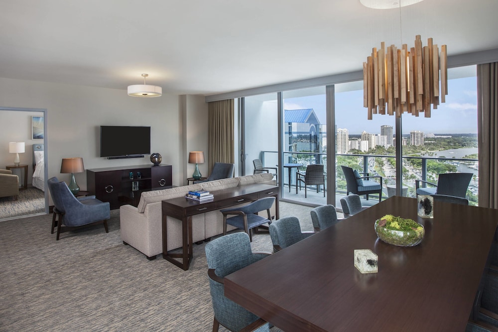 THE WESTIN SARASOTA 26/48