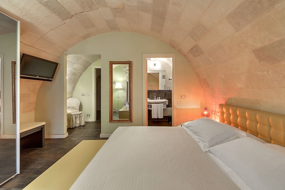 Antica Badia Relais 26/79
