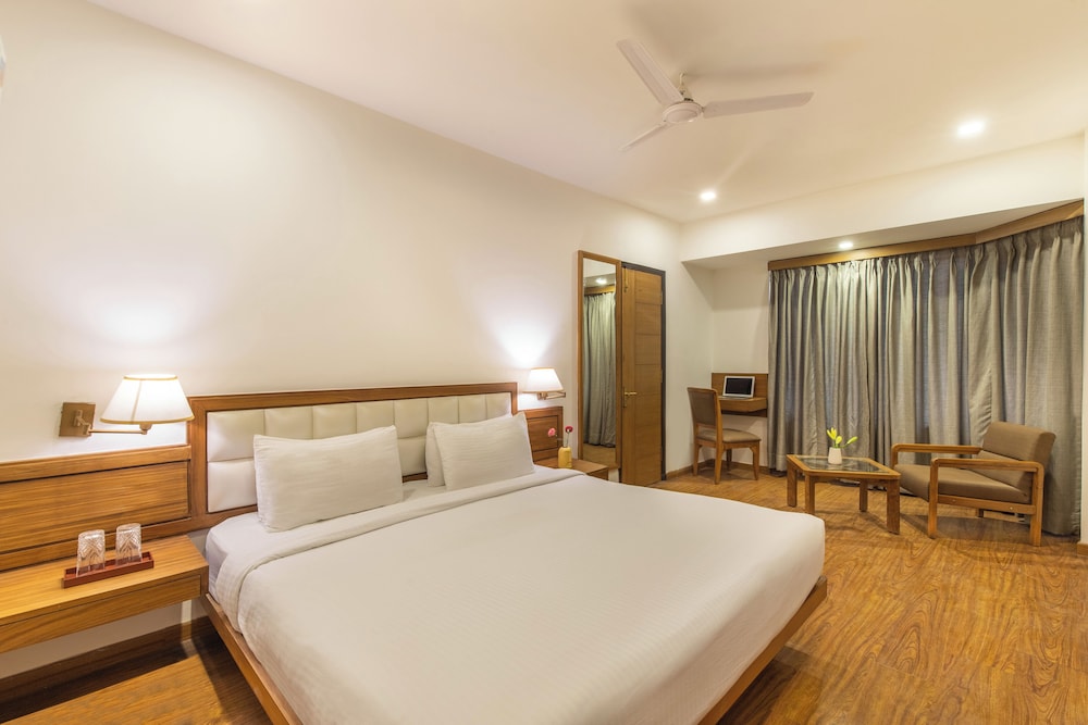 Country Inn Premier Pacific Mall Road Mussoorie 22/60