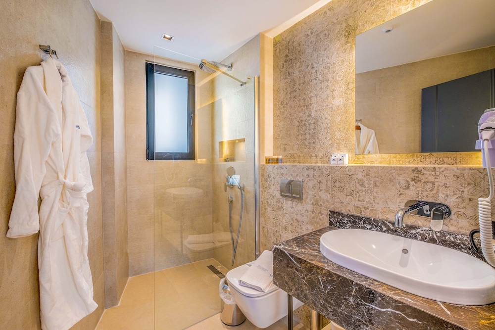 Seatown Hotel 44/50