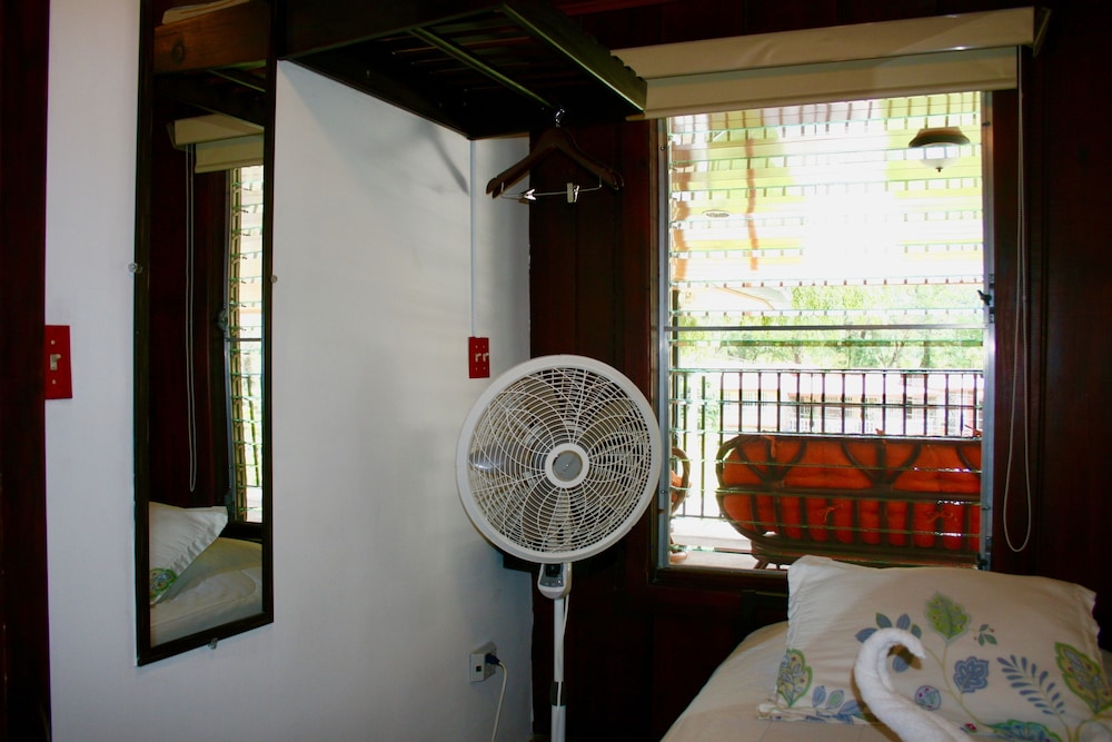 Central Boquete Hotel 49/50