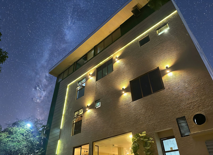 Kue Hotel Maafushi 1/11