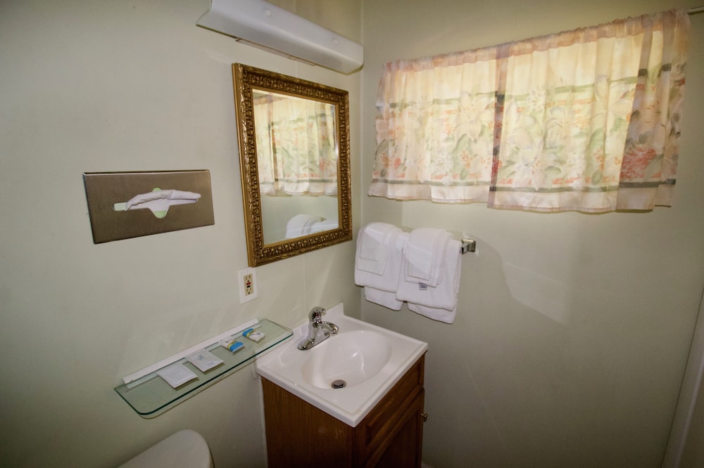 Oakdell Motel 57/57